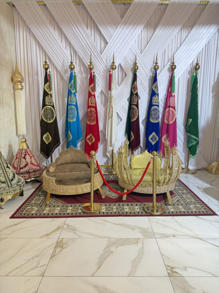 Amariya et trônes de mariage traditionnel à Event Palace